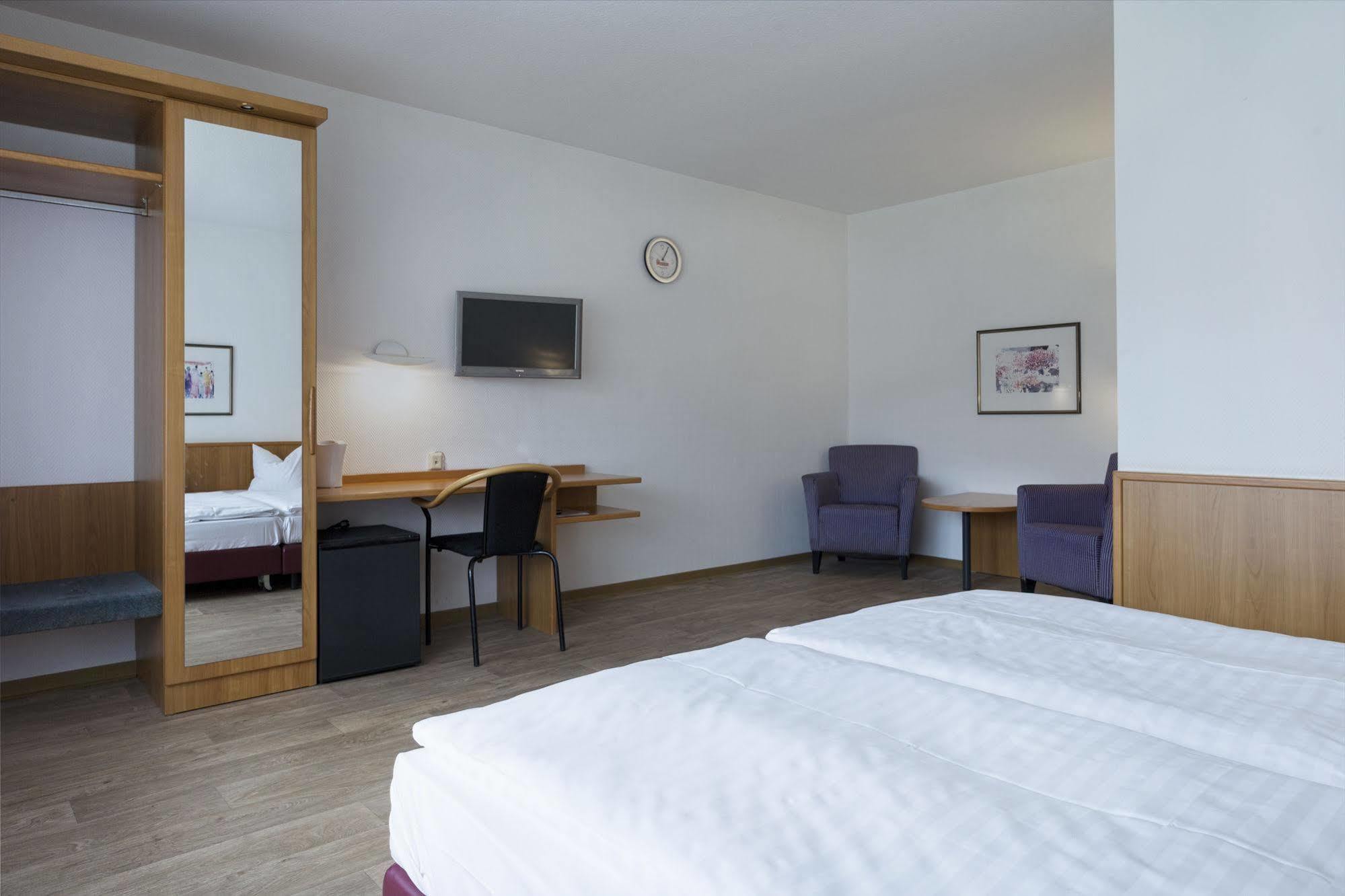 Motel شترالسوند المظهر الخارجي الصورة